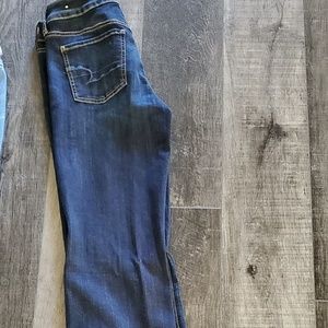 American Eagle boyfriend super stretch Jean's